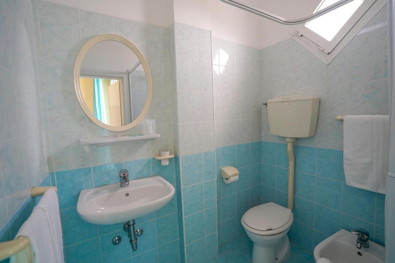 Hotel Mondial Rimini Zewnętrze zdjęcie