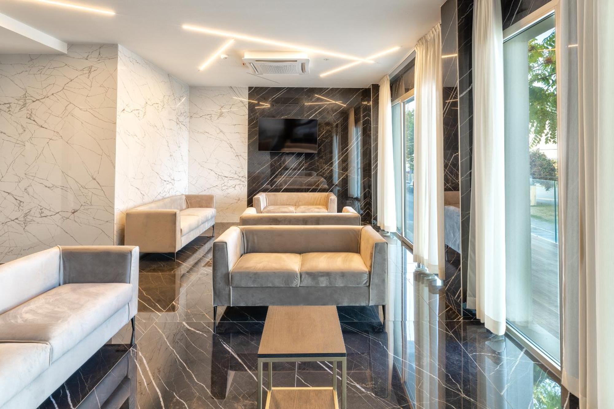 Hotel Mondial Rimini Zewnętrze zdjęcie